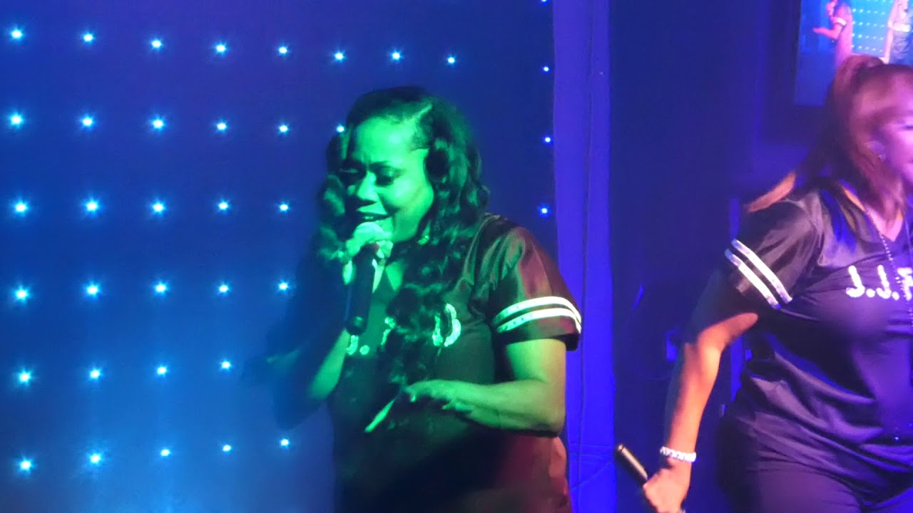 JJ Fad - Supersonic / Way Out (Faultline Bar, Los Angeles CA 8/25/18)