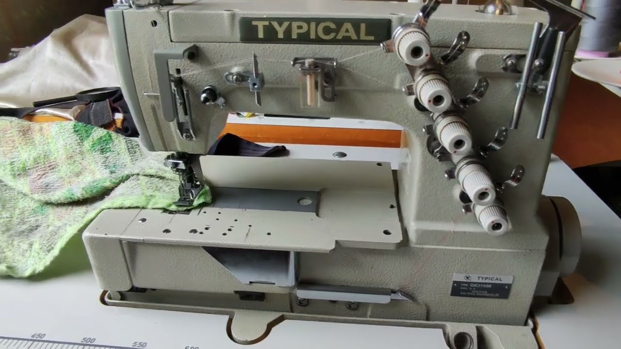 Розпошивальна Тіпікал Typical GK31030 #sewing #швейна машина - YouTube