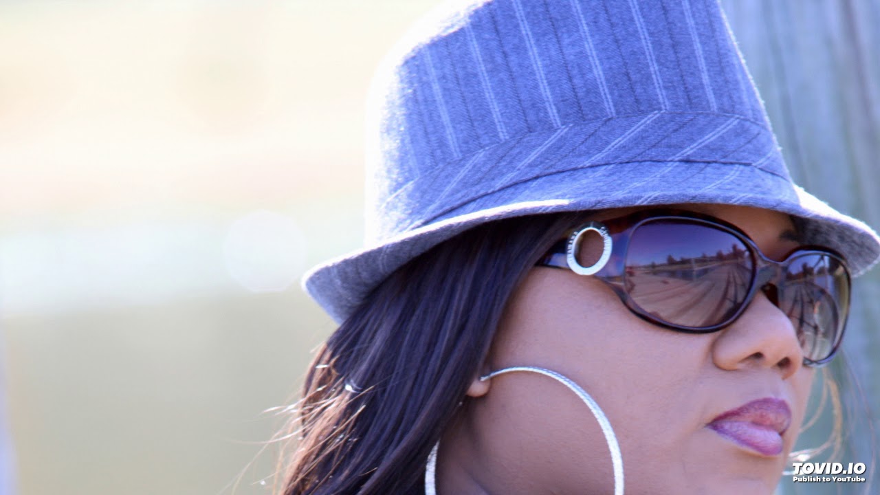 Watch Lisa G. Right There on YouTube Watch Lisa G. Right There on YouTube