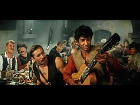 Вася васильев яшка-цыган. Василий васильев неуловимые мстители. Мстители яшка цыган песня. Василий васильев яшка цыган. Неуловимые мстители яшка цыган актер.