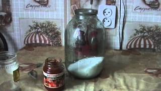 видео Рецепт как поставить брагу из томатной пасты или помидор и выгнать самогон