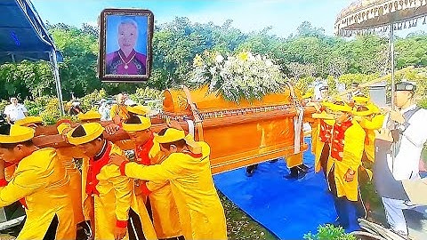 "Funeral of Mrs. Nguyễn Thị Ấn"Tang lễ bà Nguyễn Thị ấn gia đình đưa tiễn tại hoa viên BD.
