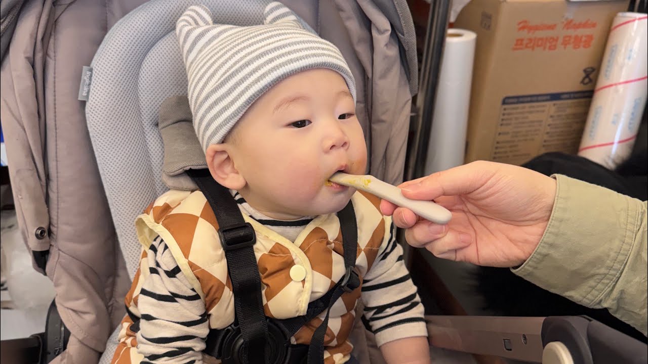 울아기 9개월 성장일기 9개월 되자마자 서서 놀기 시작하는 울아기 | 폭풍성장 한 시기 #9개월아기 #9개월성장일기 #아기 #아기영상 #아기성장기록 