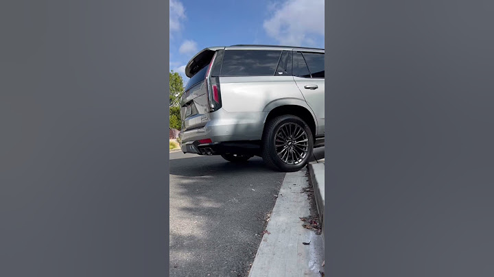 682 hp Cadillac ESCALADE V - cold start 🥶 #shorts #cadillac #escalade #v8 #escaladev #suv