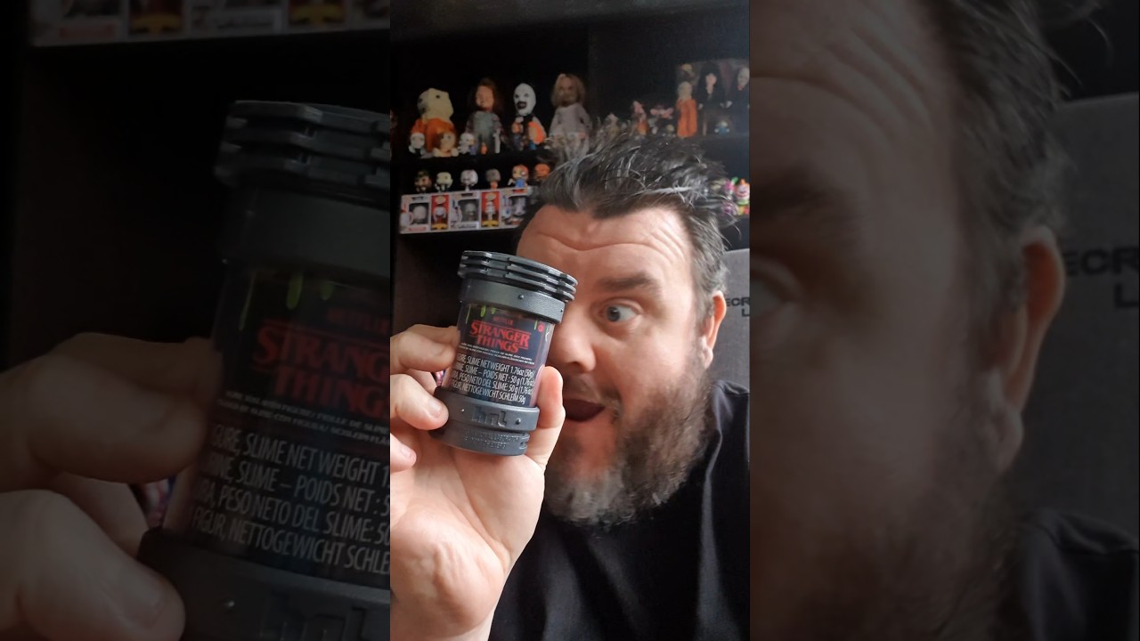 Stranger Things Slime Vial Capsule Blind Box Figure Unboxing