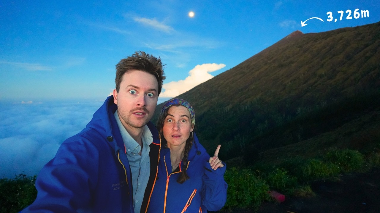 Conquering MOUNT RINJANI: Raw & Cinematic 4-Day Trek to the Summit 🌋