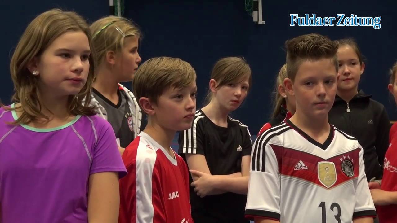 Lauftag mit Anna und Lisa Hahner an der Wigbertschule