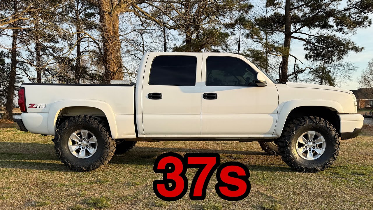 Leveled GMT800 on 37in Mud Grapplers RUBS BAD! - YouTube