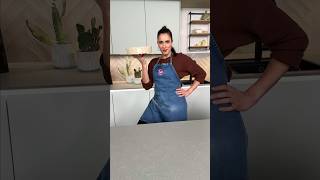 Thumbnail for Barbaras (Sallys) Rhabarber Apfel Crumble 😂