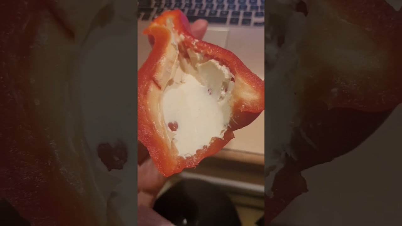I'm ADDICTED       Bell Pepper with Cream Cheese