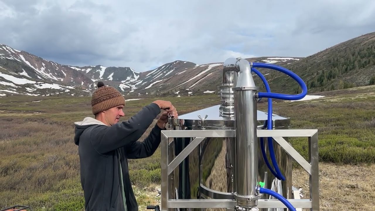 Эфирные масла Karahaal/ PROMO / Процесс дистилляции можжевельника / Steam distillation