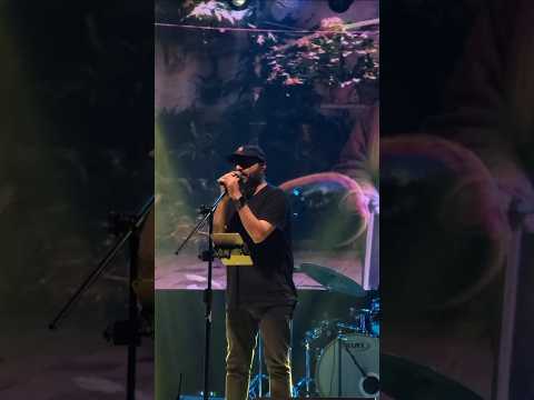 کنسرت گروه بمرانی اجرای لایو آهنگ از پیشم نرو بمرانی   کنسرت