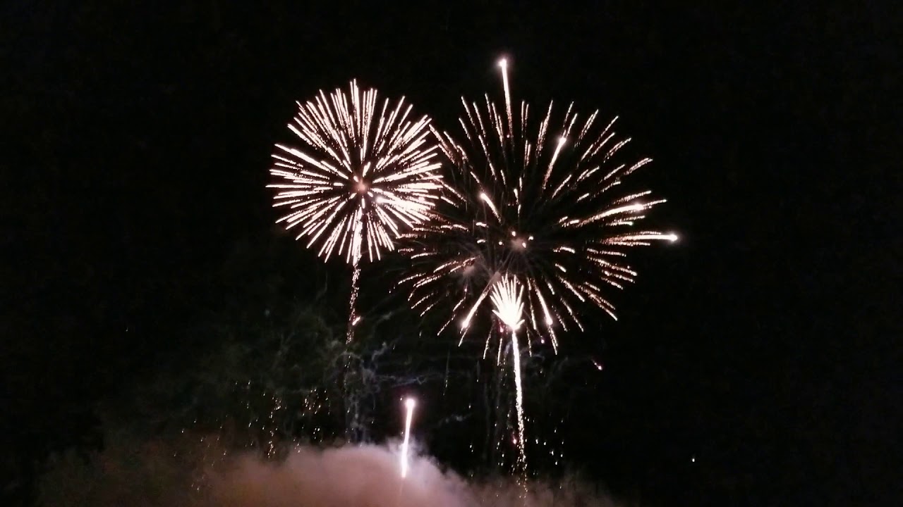 Wamego ks largest fireworks display in Kansas. We are celebrating 11 years wedding anniversary