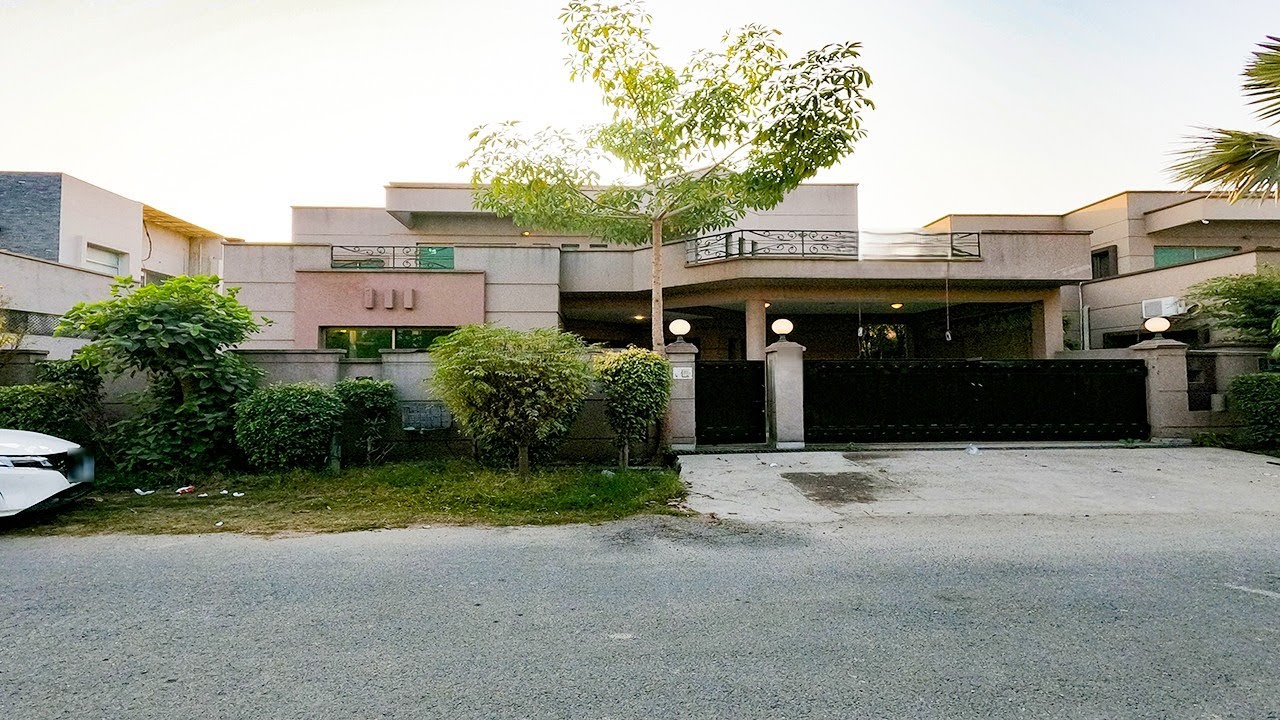 1 KANAL HOUSE FOR SALE IN ASKARI 11 LAHORE