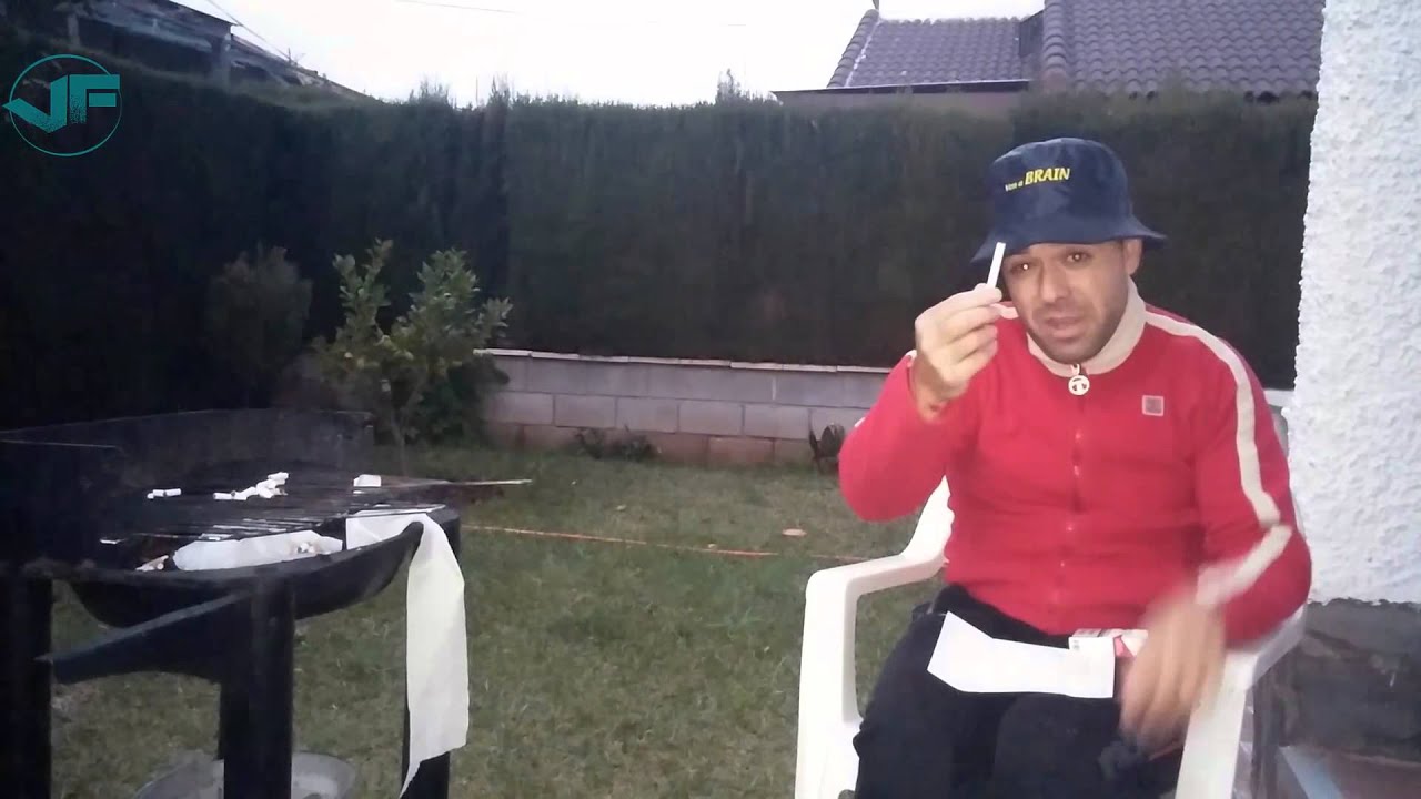 2V2F MARLBORO VS Vapeo VAPER FELIX V2 !