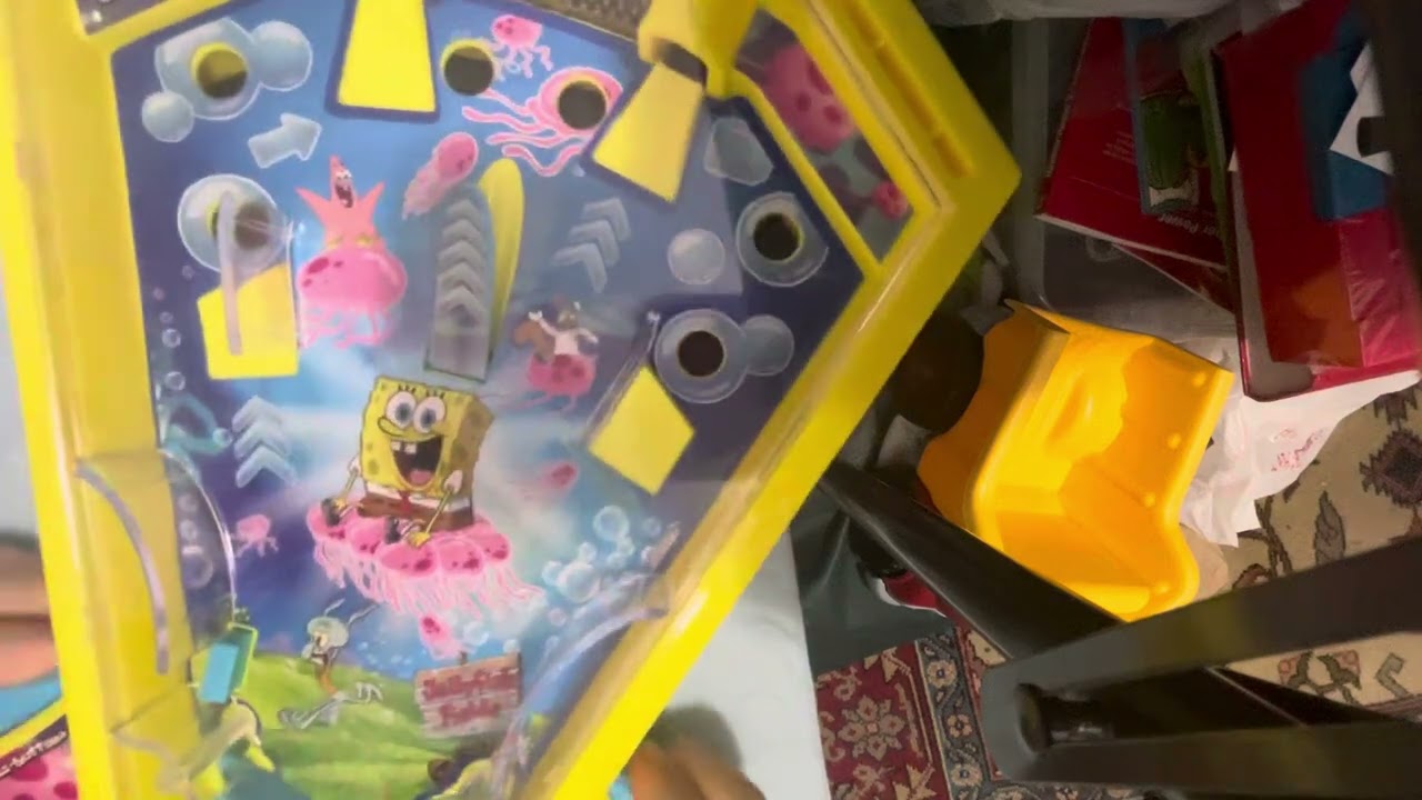SpongeBob desktop pinball machine 
