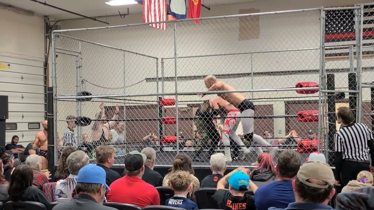 WarGamez: Team  CizzKO vs Team Yi Pak Choi