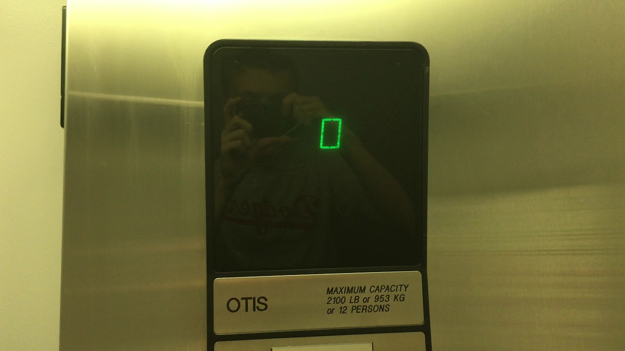 Boston, MA: Spectacular & Interesting 1998 OTIS Series 1 Hydraulic Elevator at New England Aquarium