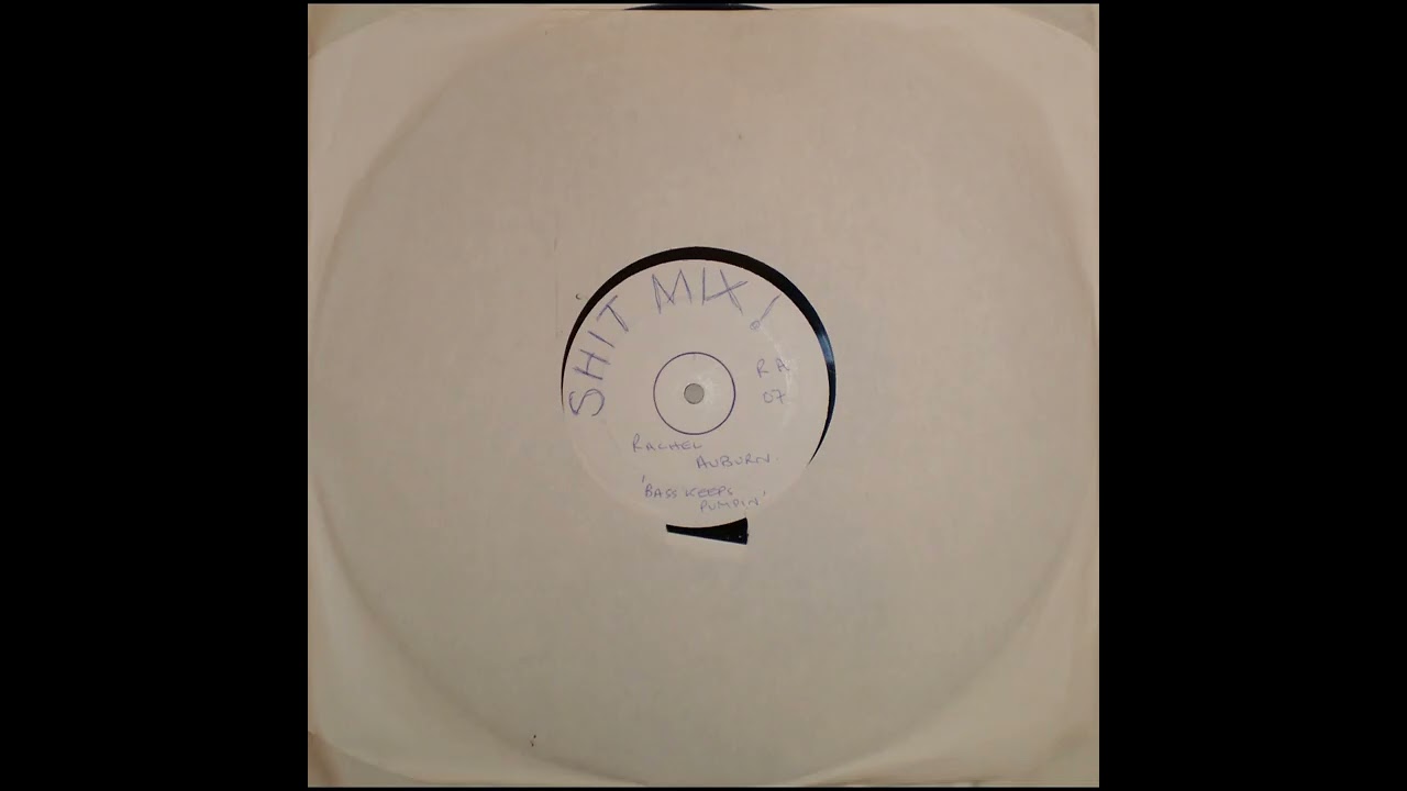 Rachel Auburn - Bass Keeps Pumpin