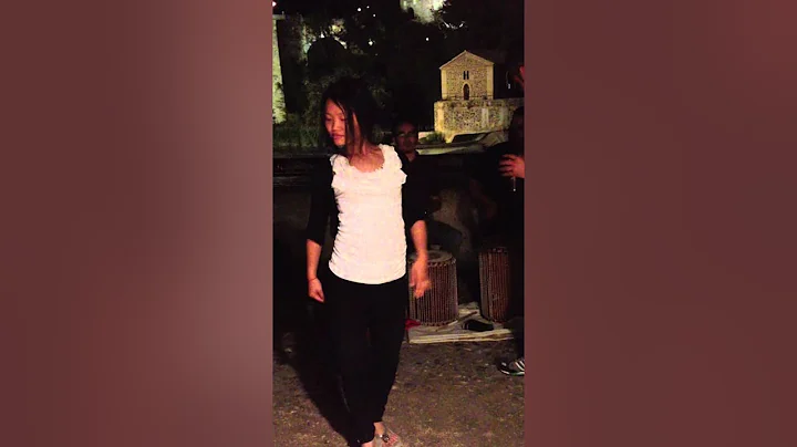 BellytubeChinese Belly Dancer improvisation Toledo...