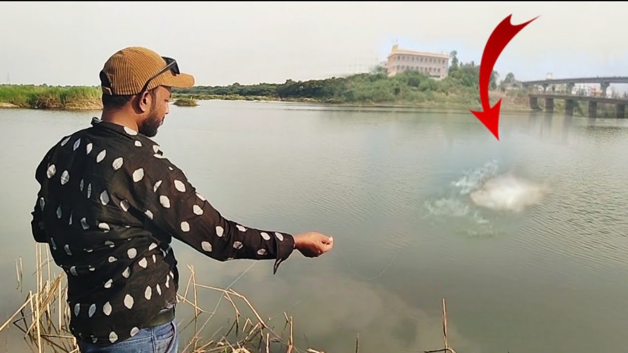 Hand line machli ka shikar Big size catch मिरगल मछली का शिकार बड़े आकार ...