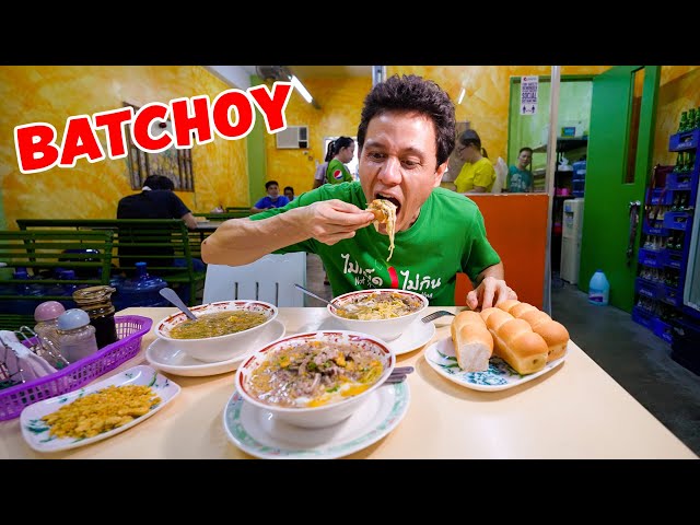 Famous Filipino Food - BATCHOY NOODLES Fully Loaded in Bacolod, Philippines! class=