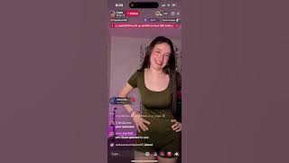 Girl On TikTok Live (10/19/25)