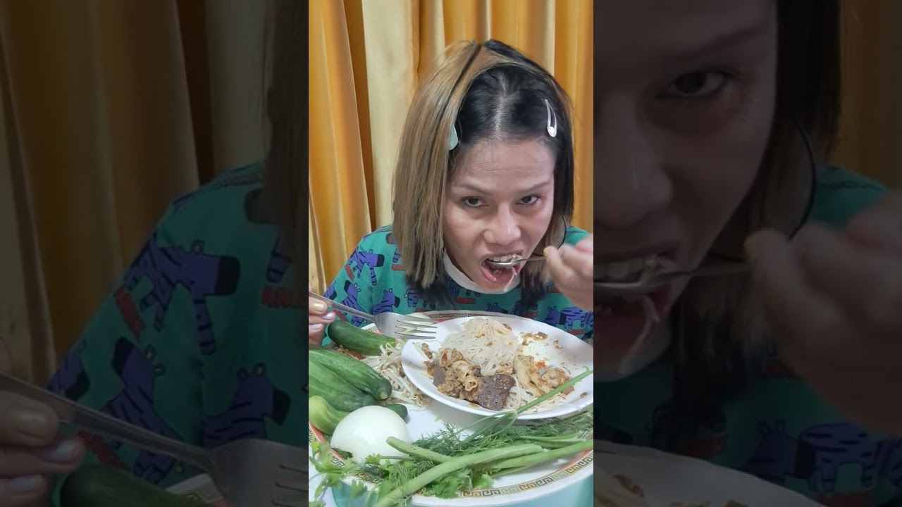 Ep.765 ขนมจีนน้ำยานัวๆขาไก่เปื่อยๆแกล้มผักชีลาว อร่อยเลิศจ้า.