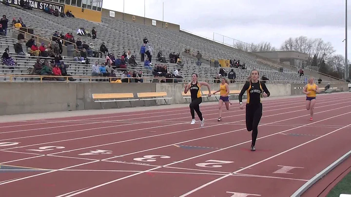 Sarah Vils & Kathy Derks 400m prelim