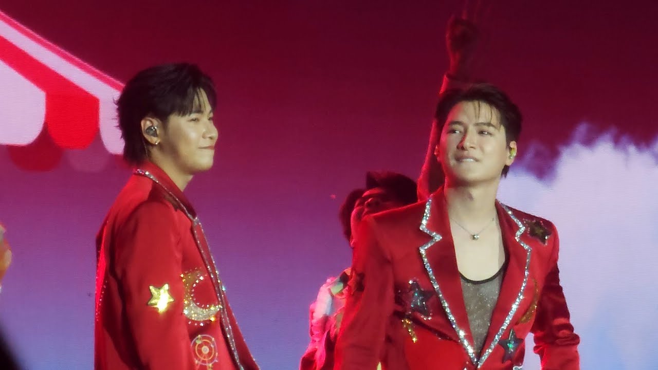 เสียงจากสายตา (EYE CONTACT): KRIST SINGTO #KristSingto #PEBACAconcert