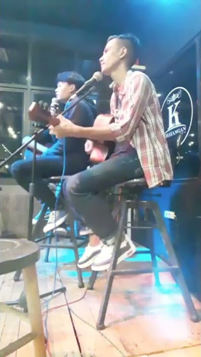 story wa 60 detik | akhirnya ku menemukanmu - naff (live cover akustik @caffe khayangan rooftop)