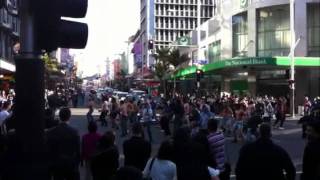 FLASH MOB: Maori Haka mob, New Zealand: The Natives are Restless!