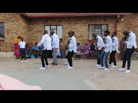 Ke lorile nna le wena re tsentse palamonwana