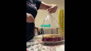 Celebrity This Cake Packing Trick Is Actually Genius 🎂🤯 Profile