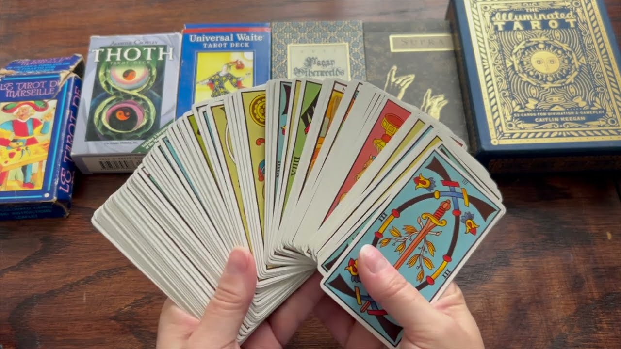 ASMR - No Talking. Tapping, Scratching & Sorting Tarot Cards.