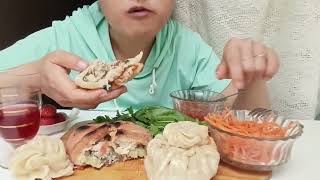 картинка: Мукбанг хинкали и курник