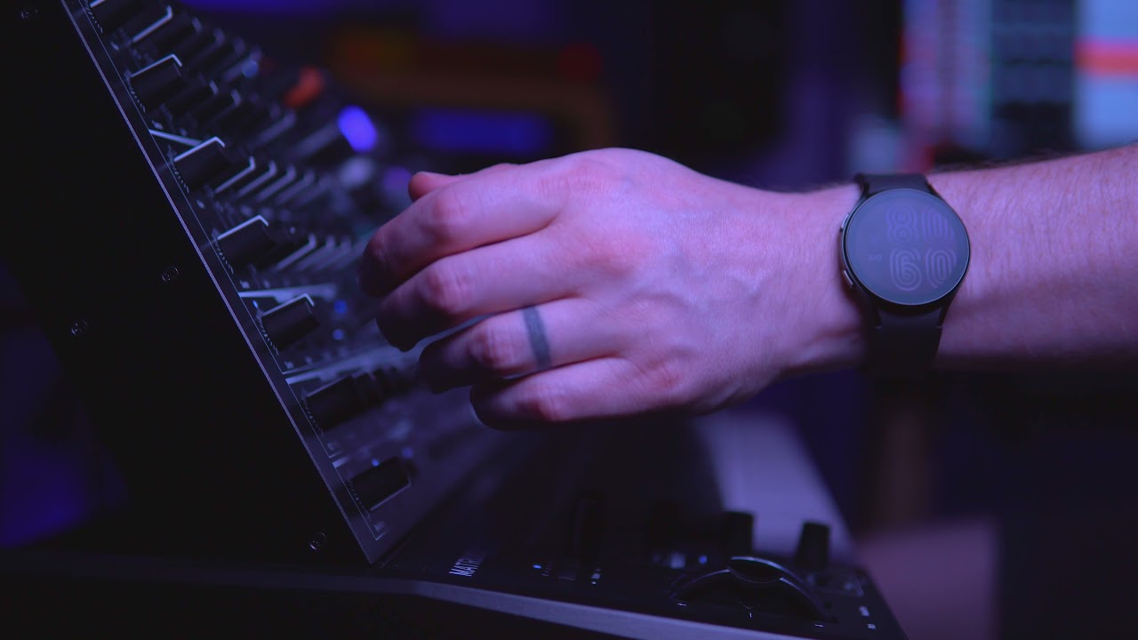 Arturia MatrixBrute Noir Edition - 150 BPM