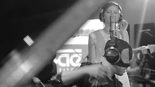THE BLOODY BEETROOTS in "Chronicles of a fallen love" V1 || RS Live @ SAE Institute