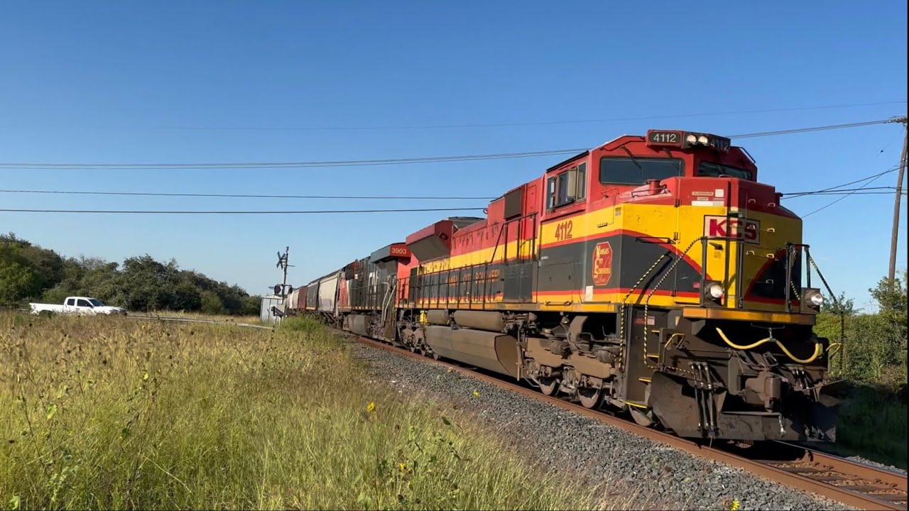 4 KCS Trains in The Robstown, TX Area Feat. ACE Leader, NS, CN & More ...