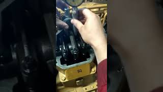 Cat ® 3512 -3516 Engine Adjusting Fuel Injector