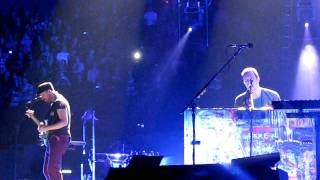 Coldplay - Paradise - Rotterdam Ahoy, 17 December 2011