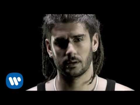 Melendi - Con sólo una sonrisa (Videoclip Oficial)