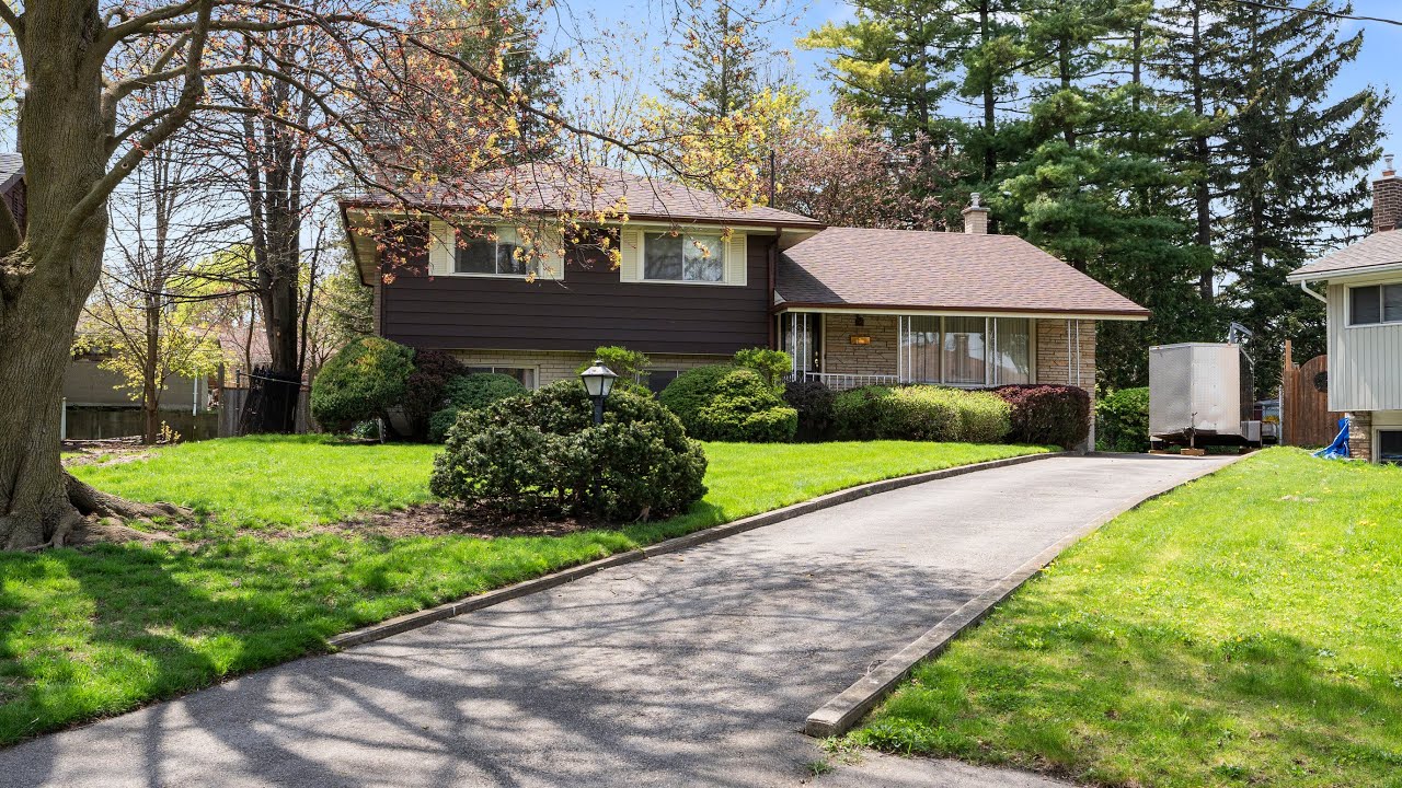 56 Pusey Blvd, Brantford Unbranded YouTube