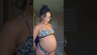 the belly hides the bottoms🤣🤣 #pregnancy #pregnancybelly #thickthighssavelives #pregnantbody