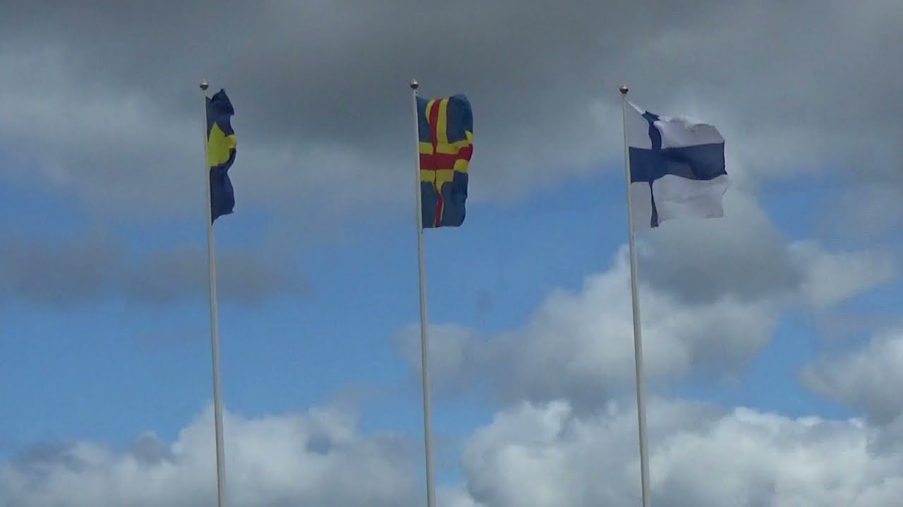 Bussimatkaa Maarianhamina-Eckerö Berghamn