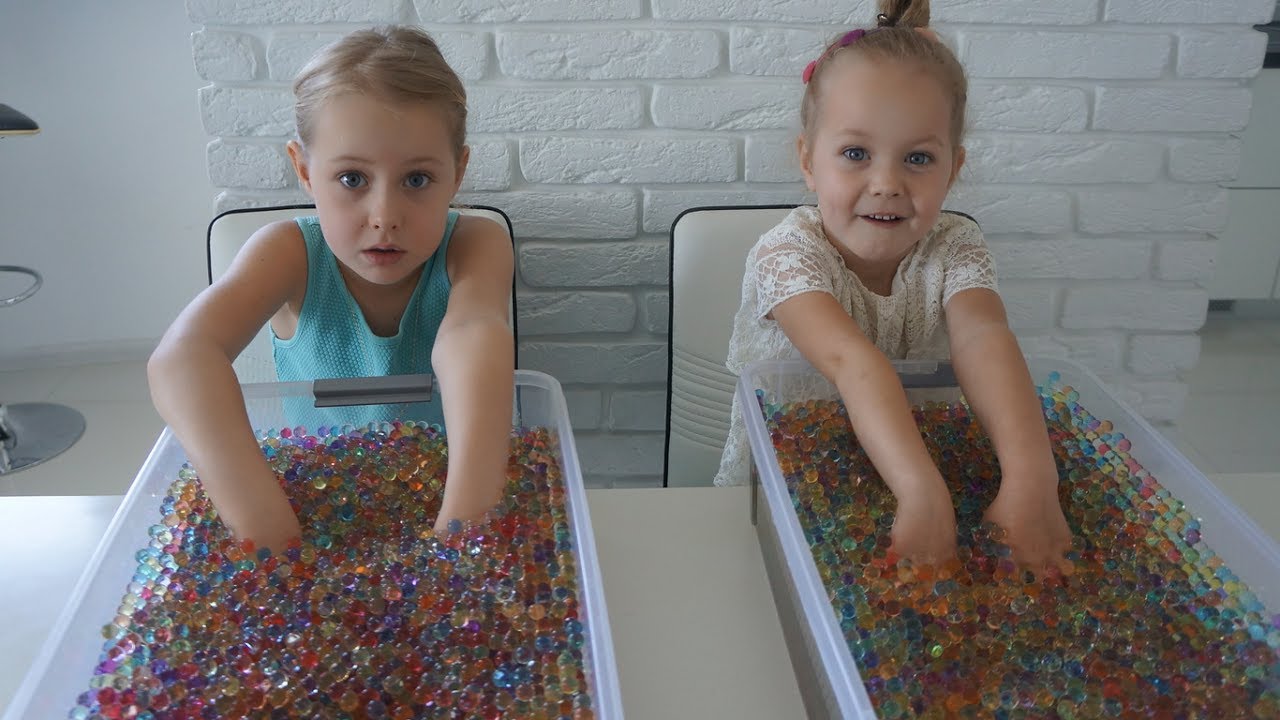 ORBEEZ Challenge  | Stikeez (липучки-игрушки) | ОРБИЗЫ ЧЕЛЛЕНДЖ  | НАЙДИ ИГРУШКИ-ЛИПУЧКИ |