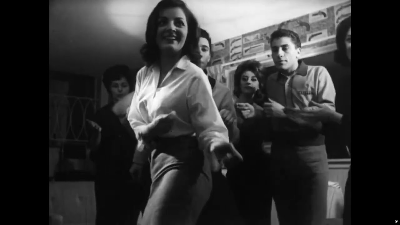1960's Hollywood vs. Iranian New Wave (Gav and Monster A Go-Go comparison)