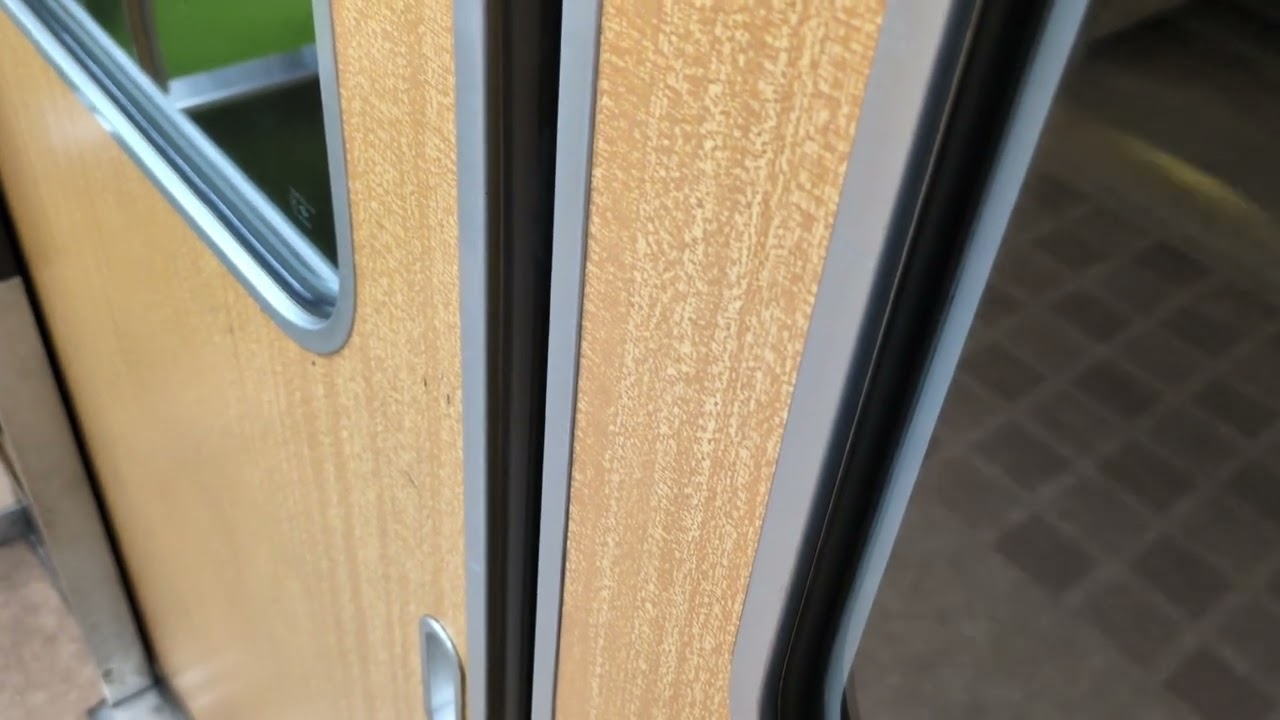 阪急7300系未更新車走行音 大阪メトロ堺筋線日本橋駅→恵美須町駅