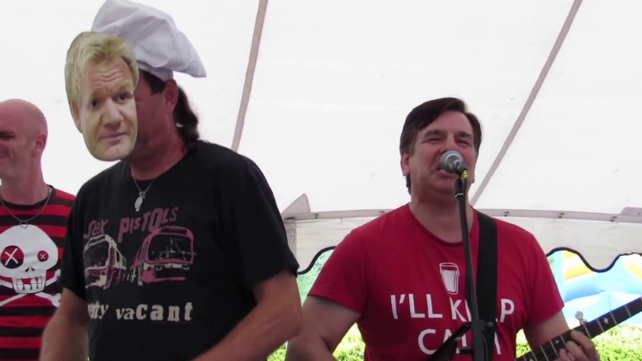 The Wessex Pistols   'Sham 69 Medley'  County Fair Music Festival   24th May 2015