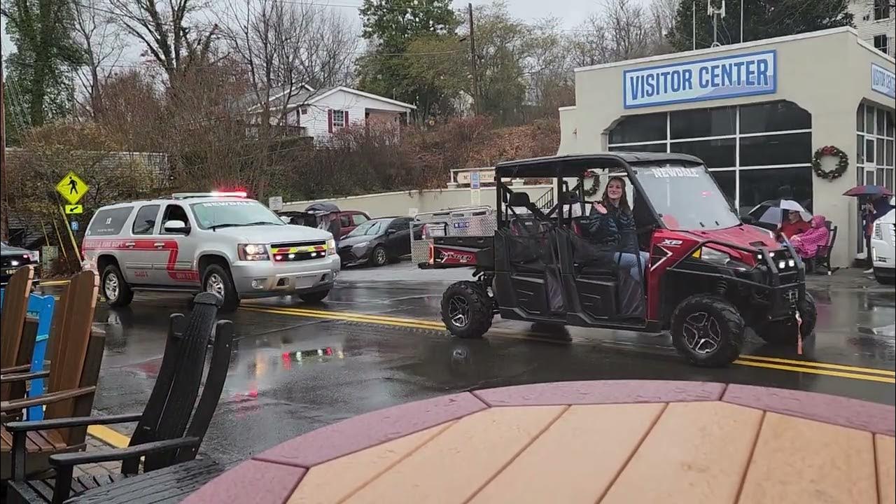 December 2, 2023 Christmas parade Burnsville, North Carolina YouTube